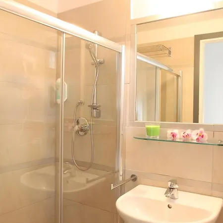 Hotel Creta *